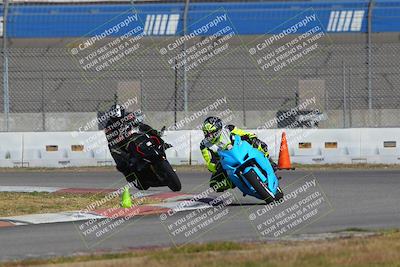 media/Nov-26-2022-Fastrack Riders (Sat) [[b001e85eef]]/Level 2/Session 3 Outside Turn 9/